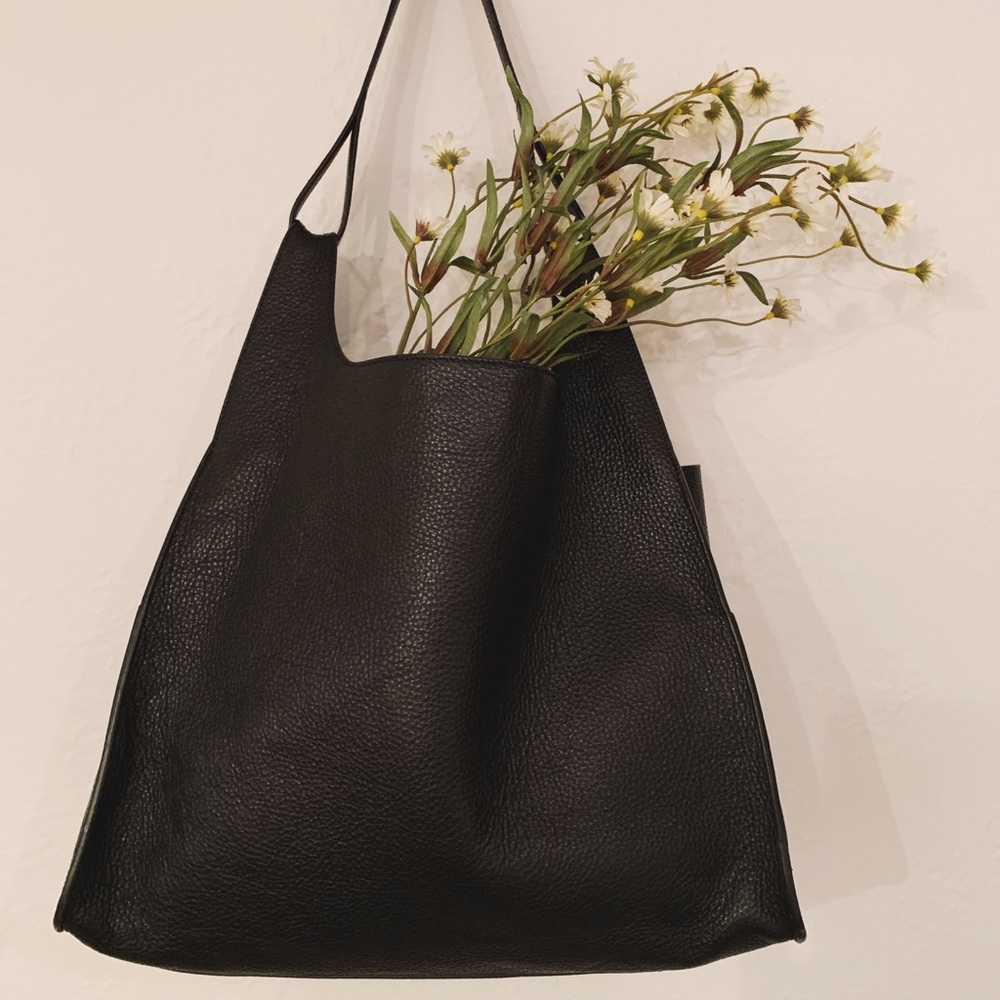 Cuyana Black Leather Hobo Bag